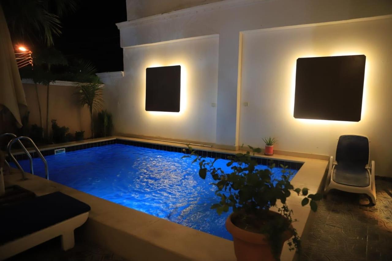 Nefertarie Guest House Luxor Exteriér fotografie